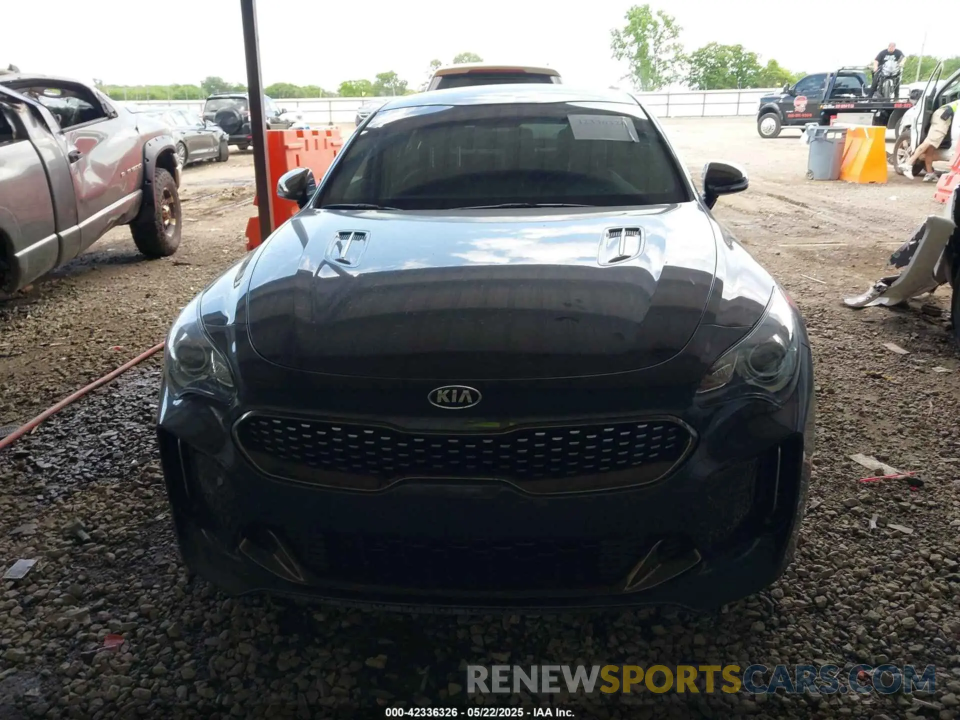 13 Photograph of a damaged car KNAE15LA9M6089328 KIA STINGER 2021