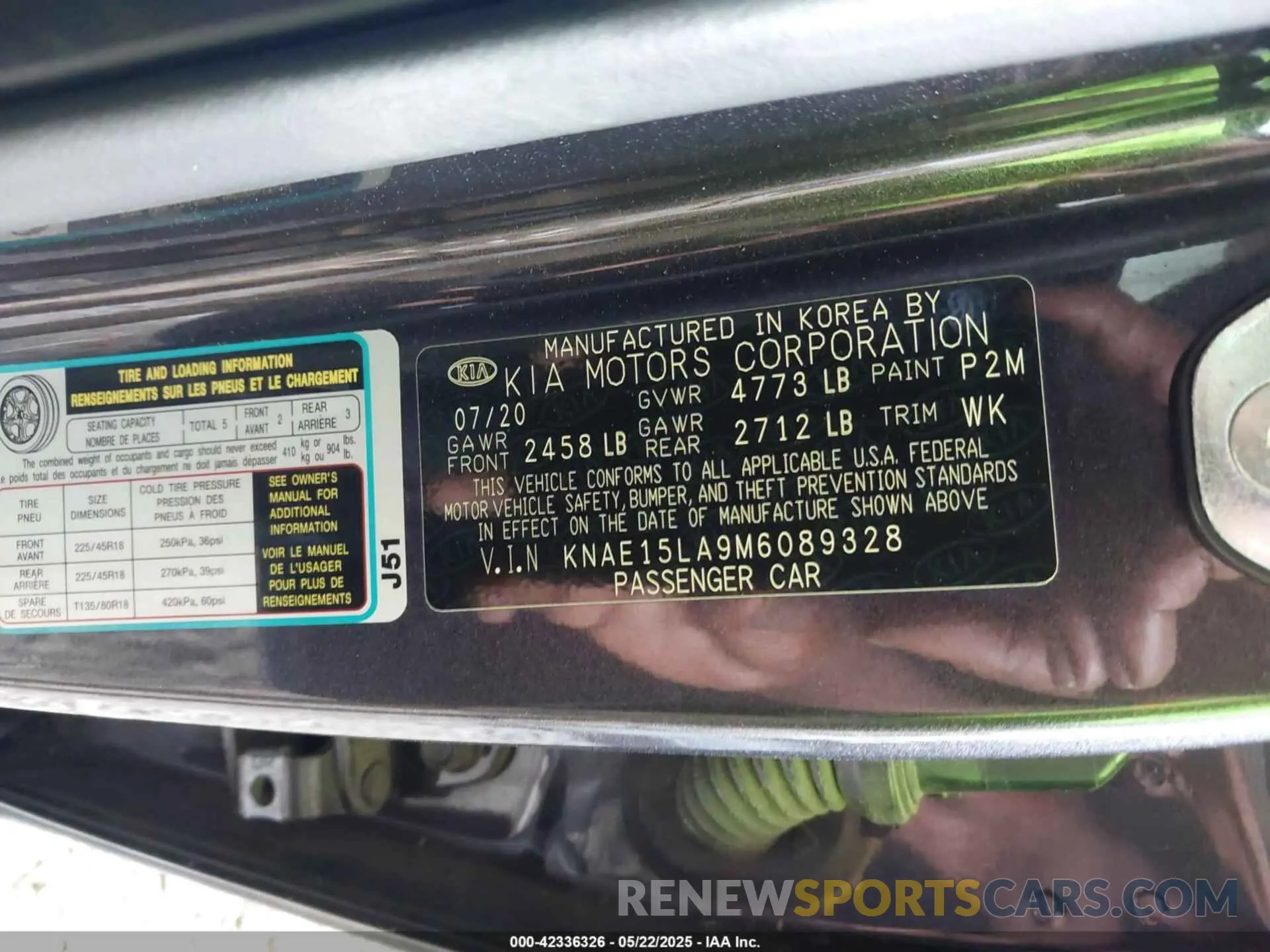 9 Photograph of a damaged car KNAE15LA9M6089328 KIA STINGER 2021
