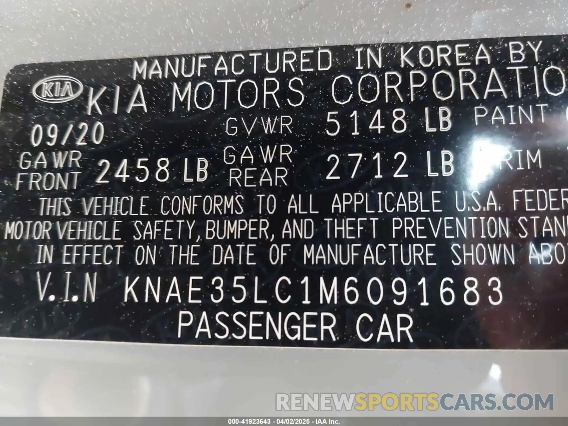 9 Photograph of a damaged car KNAE35LC1M6091683 KIA STINGER 2021