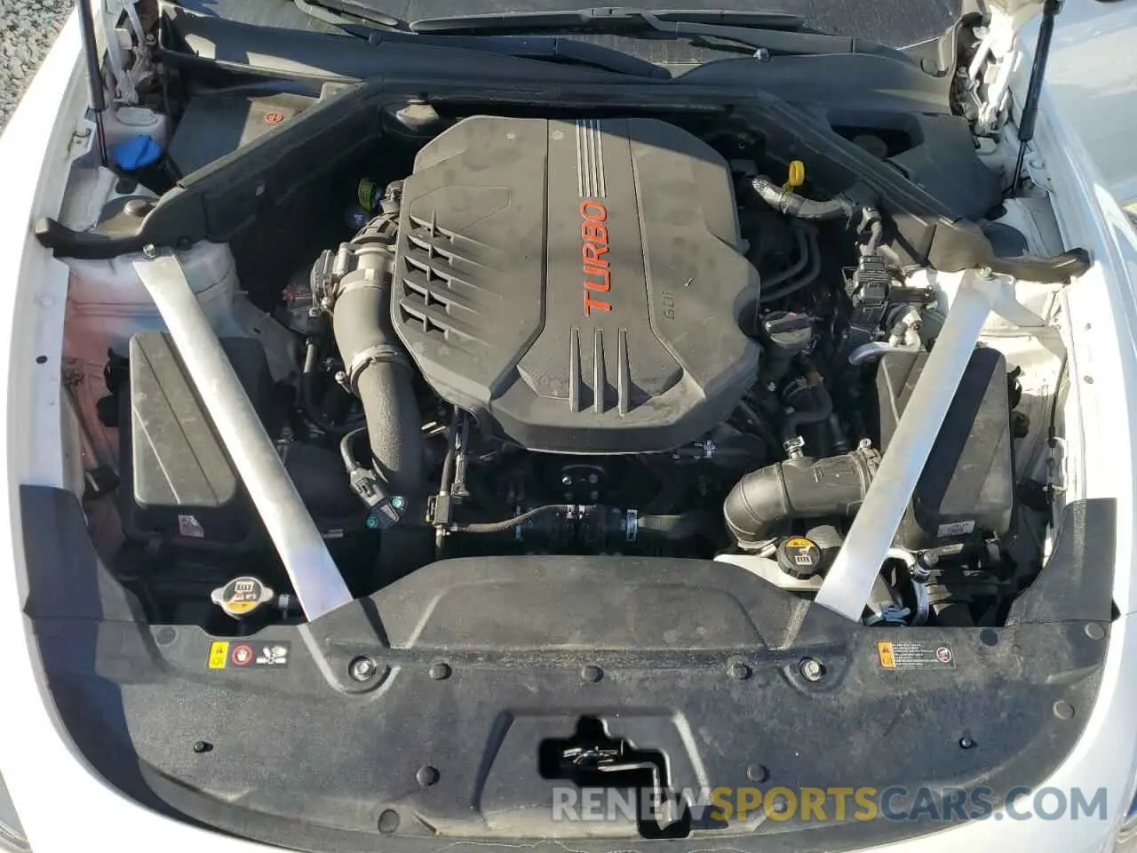 11 Photograph of a damaged car KNAE45LC6M6087917 KIA STINGER 2021