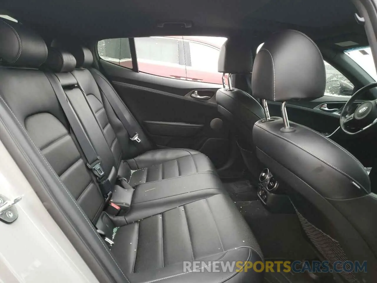 10 Photograph of a damaged car KNAE55LCXM6091420 KIA STINGER 2021
