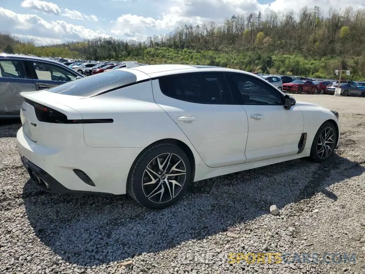 3 Фотография поврежденного автомобиля KNAE35LD2N6119050 KIA STINGER 2022