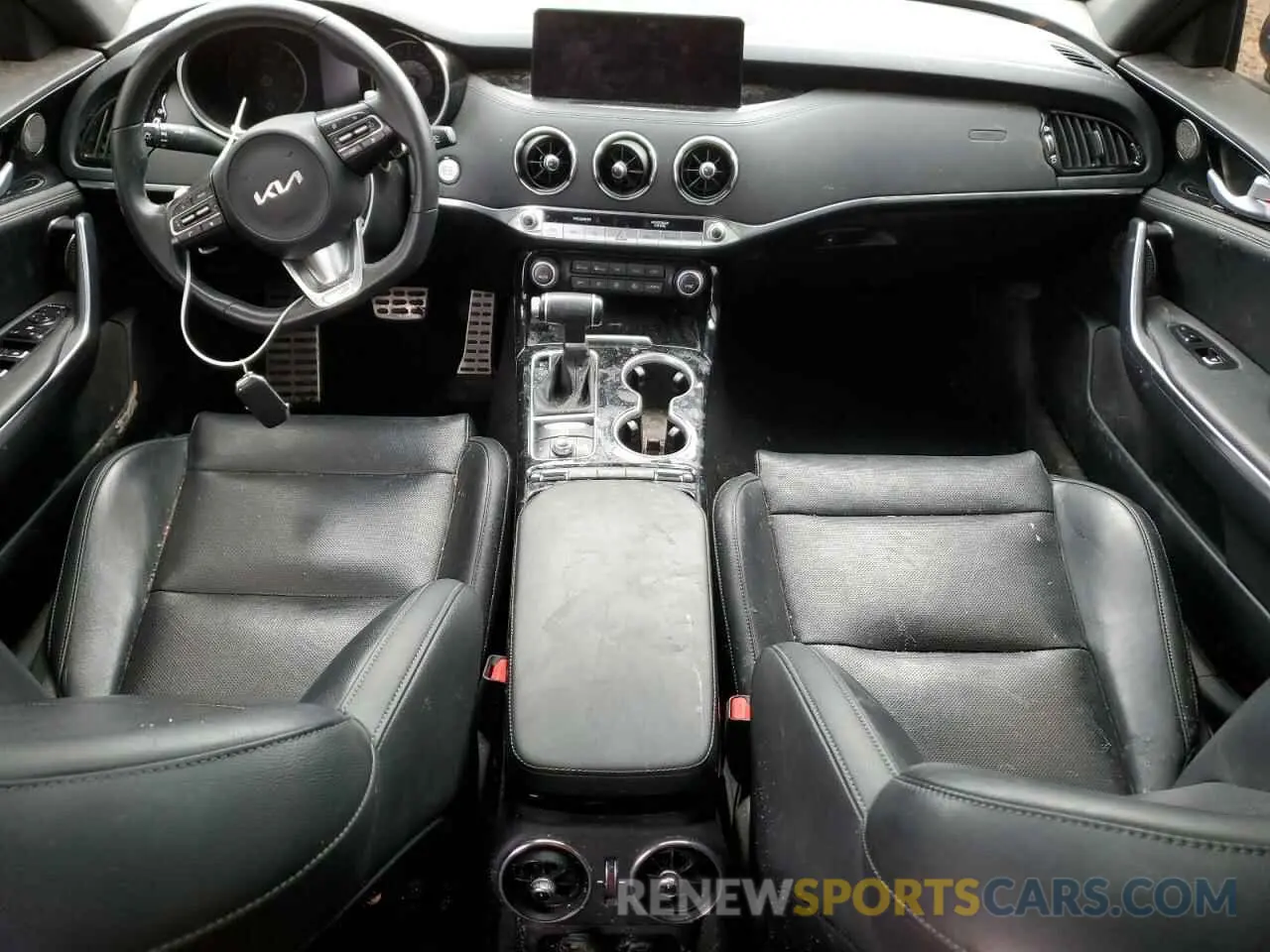 8 Photograph of a damaged car KNAE35LD3N6110325 KIA STINGER 2022
