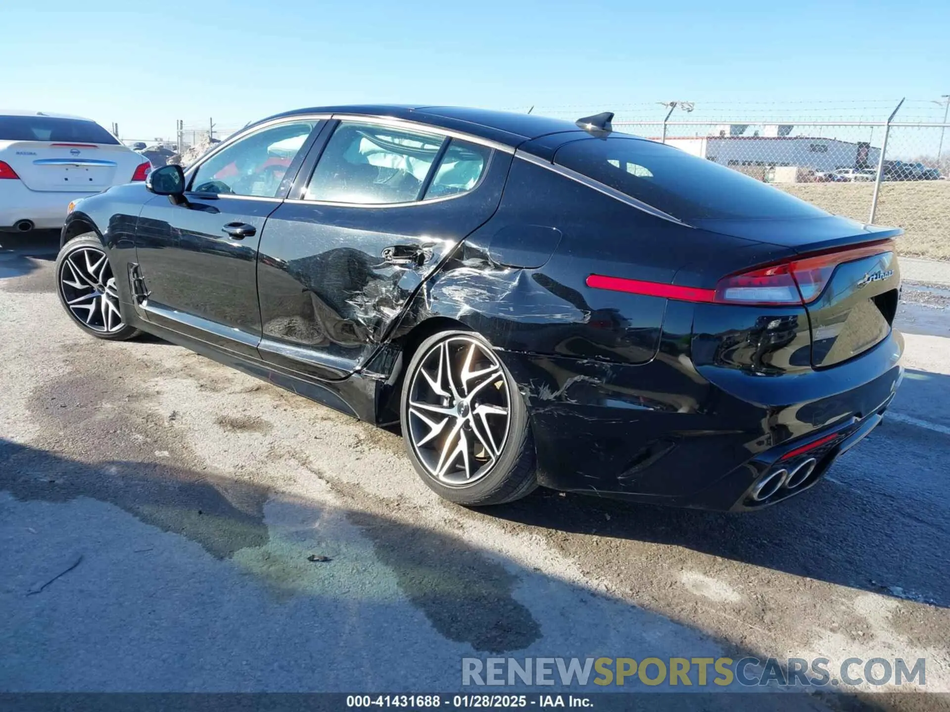 3 Photograph of a damaged car KNAE35LD5N6117597 KIA STINGER 2022