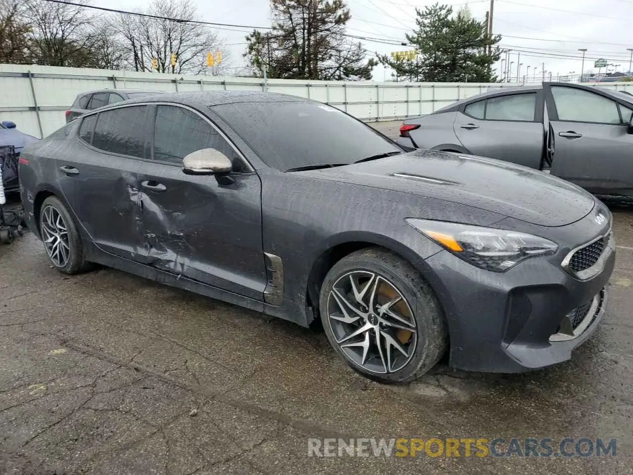 4 Фотография поврежденного автомобиля KNAE35LD7N6117648 KIA STINGER 2022