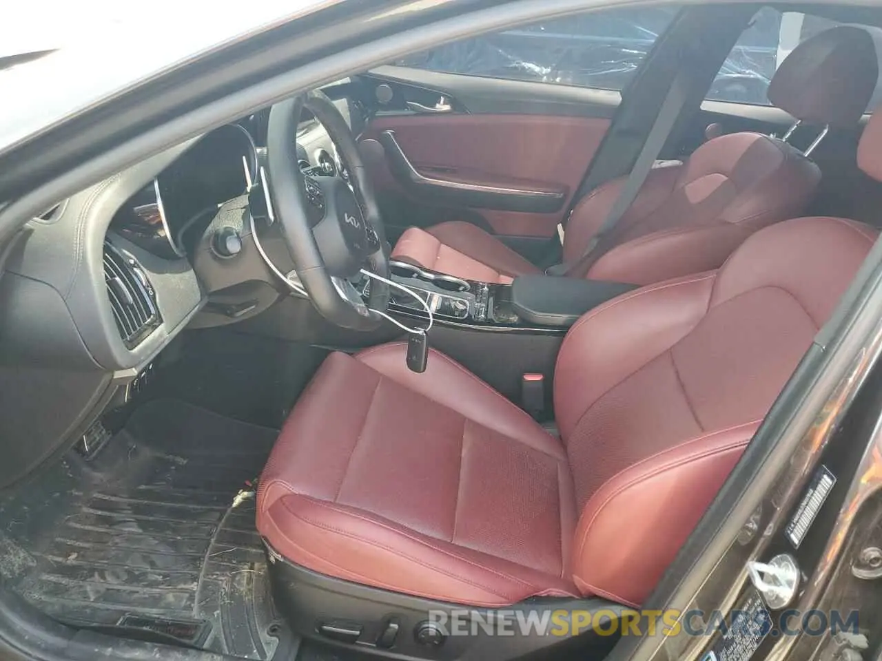 7 Фотография поврежденного автомобиля KNAE35LD7N6117648 KIA STINGER 2022