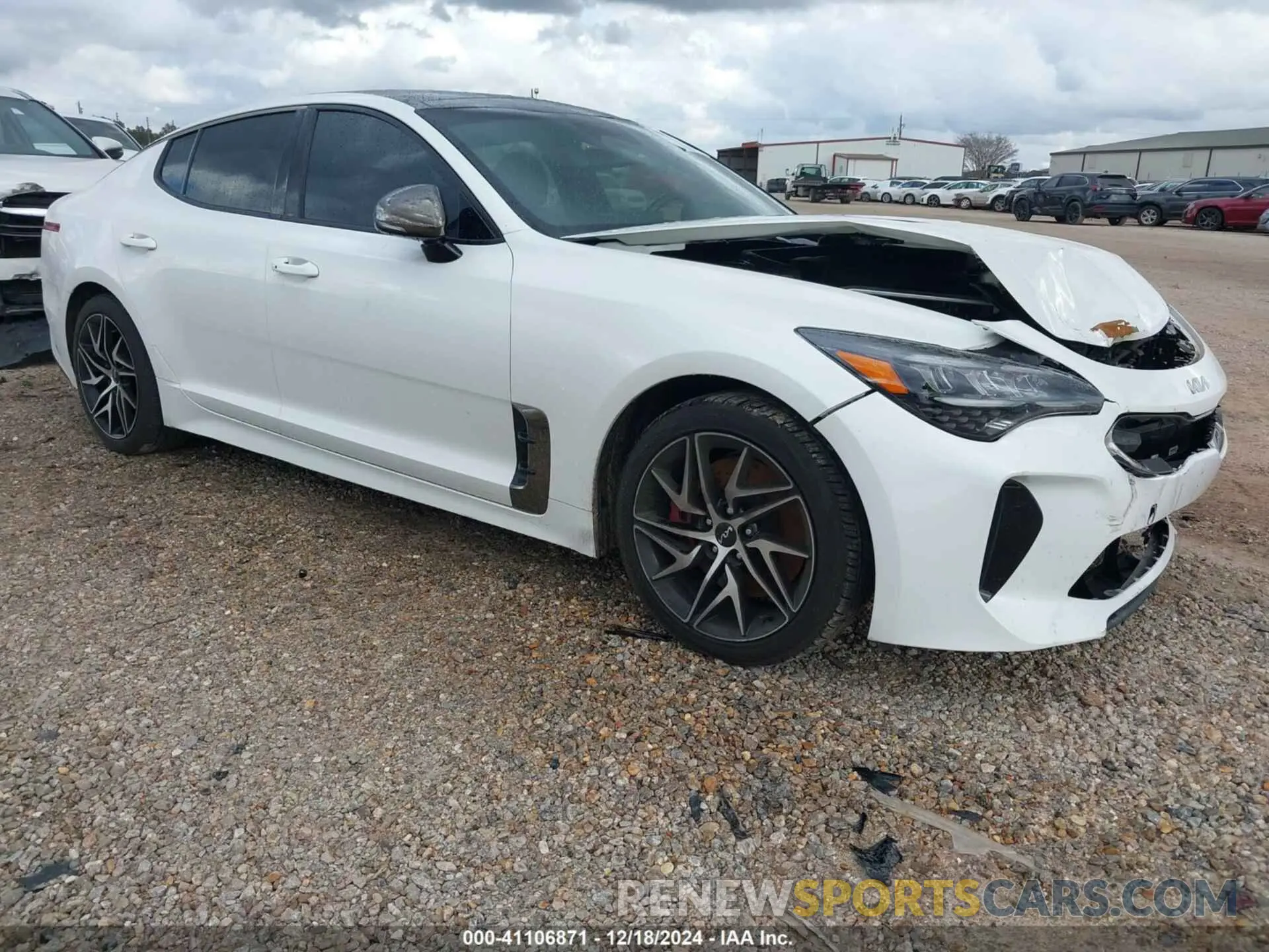 1 Photograph of a damaged car KNAE35LD8N6118811 KIA STINGER 2022