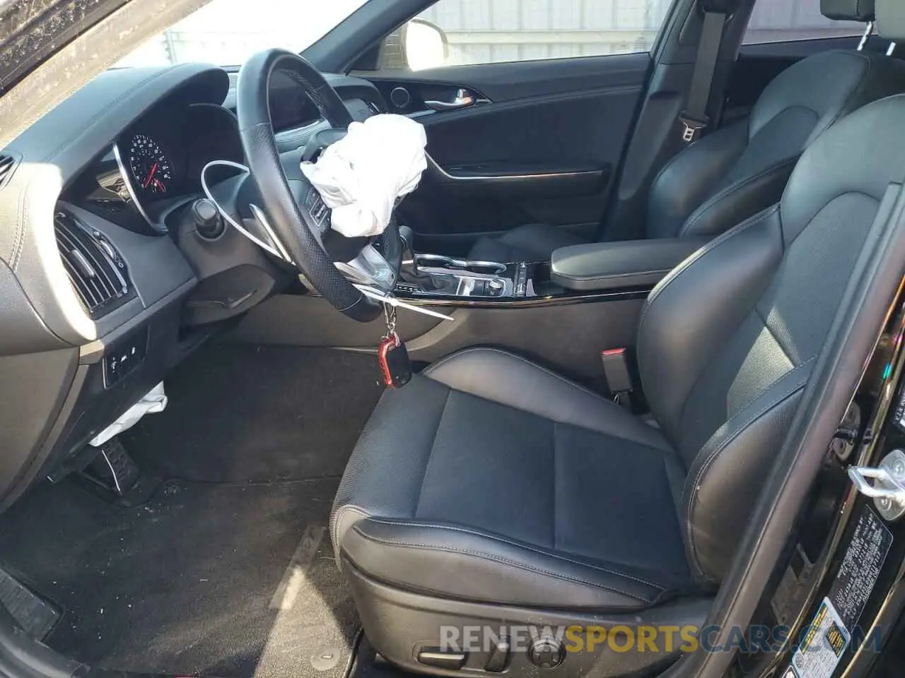 7 Photograph of a damaged car KNAE35LD9N6117117 KIA STINGER 2022