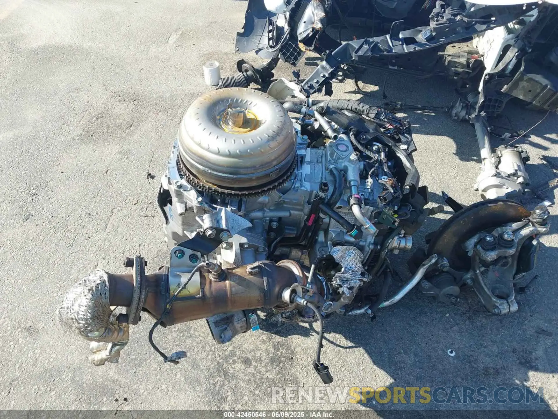 10 Photograph of a damaged car KNAE35LDXN6113254 KIA STINGER 2022