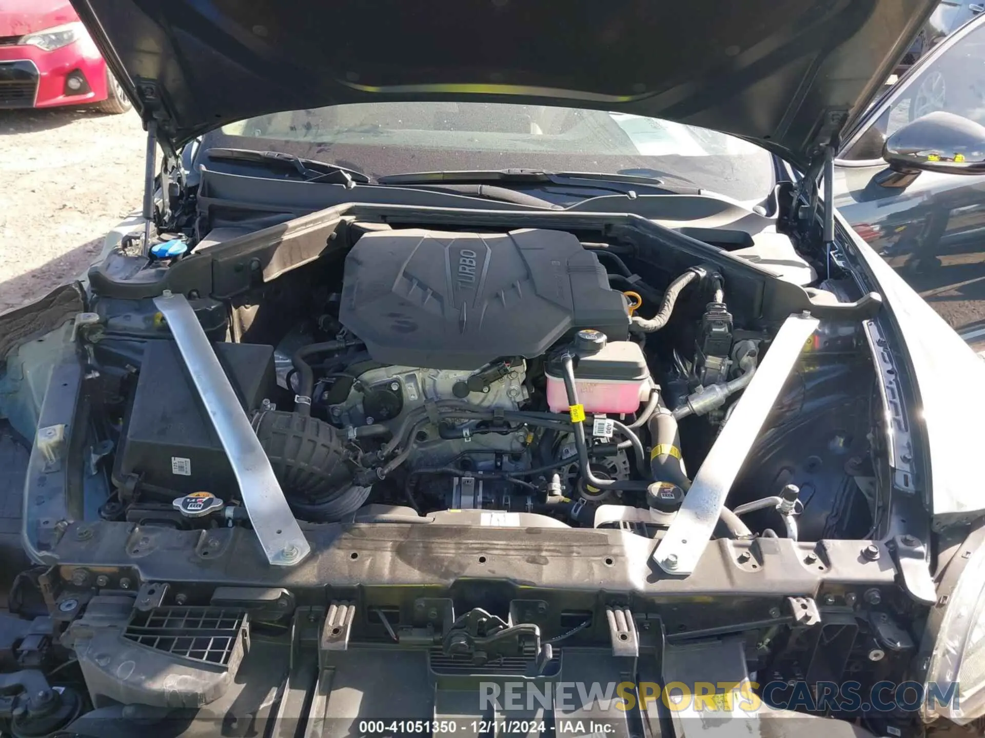 10 Photograph of a damaged car KNAE35LDXN6116199 KIA STINGER 2022
