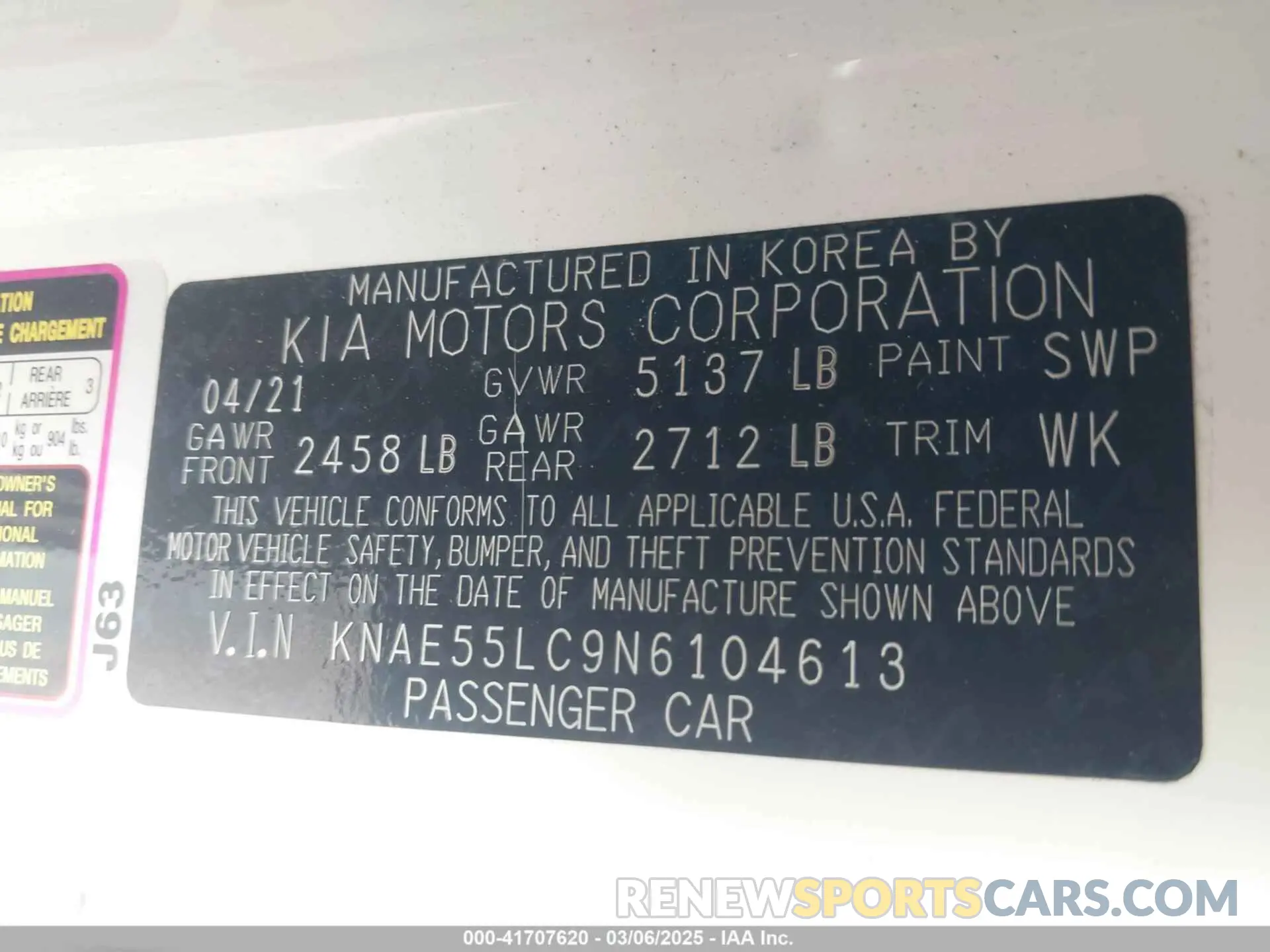 9 Photograph of a damaged car KNAE55LC9N6104613 KIA STINGER 2022