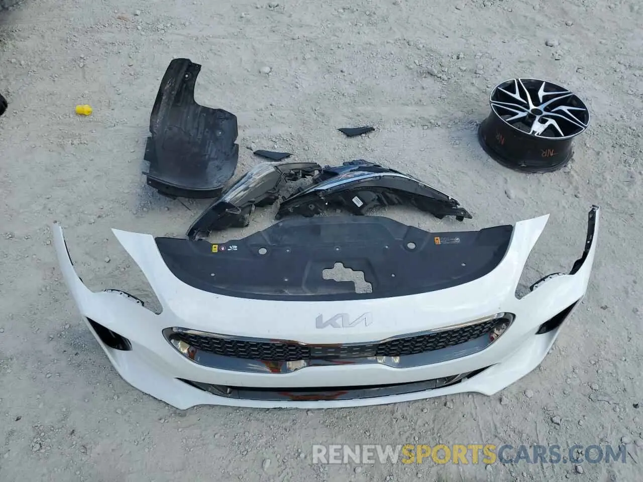 12 Photograph of a damaged car KNAE35LD4P6137200 KIA STINGER 2023