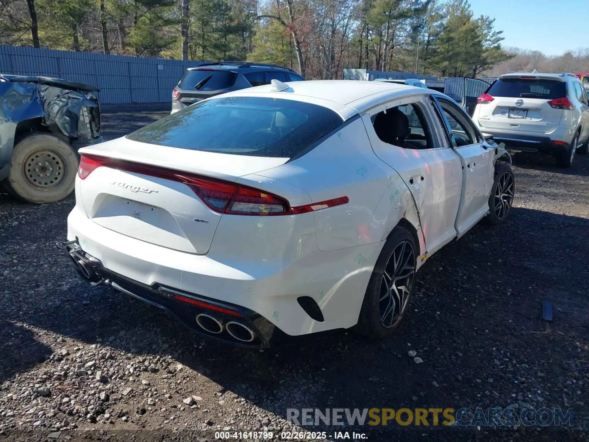4 Фотография поврежденного автомобиля KNAE35LD6P6134279 KIA STINGER 2023