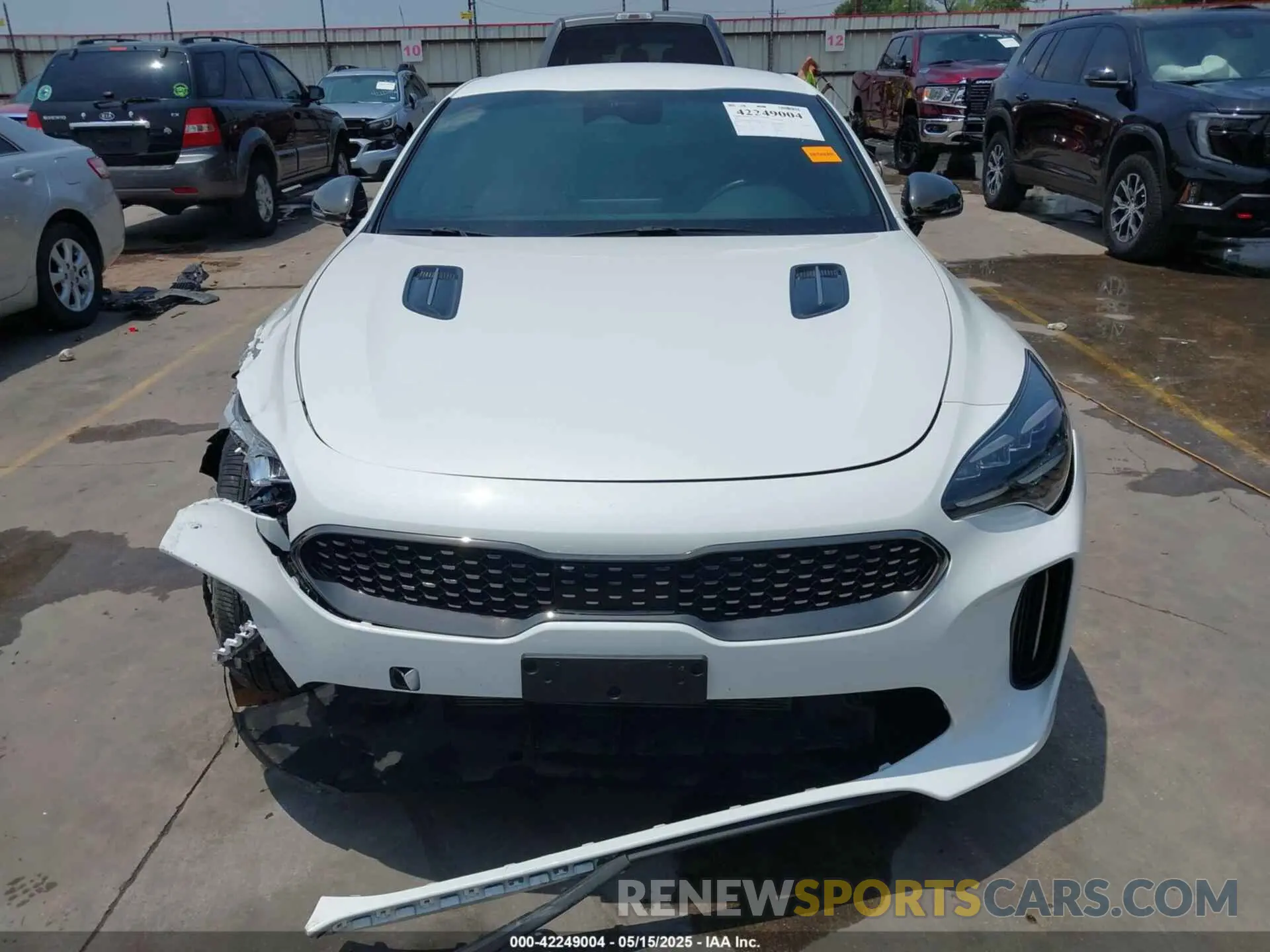 13 Фотография поврежденного автомобиля KNAE35LD8P6132386 KIA STINGER 2023