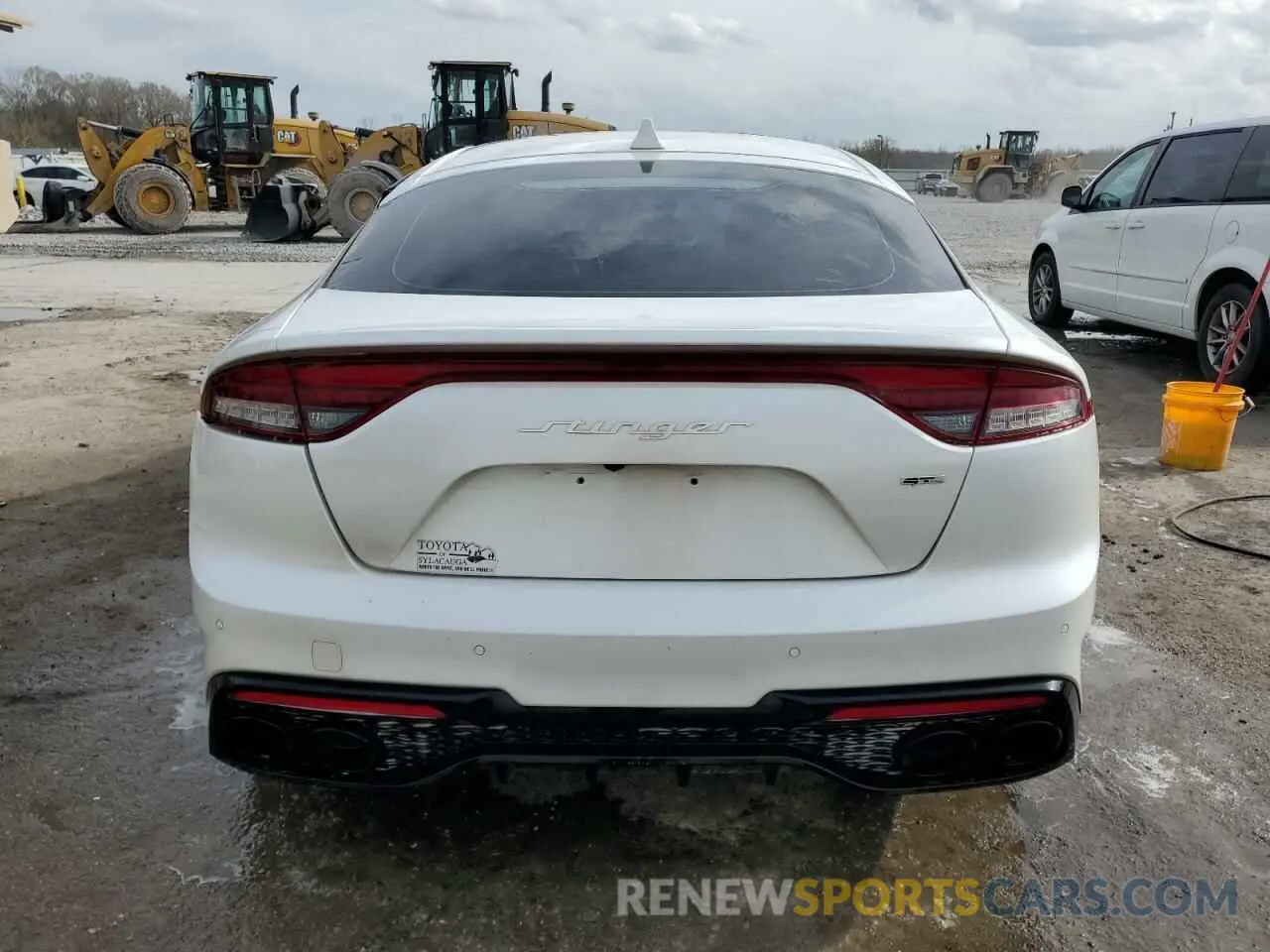 6 Photograph of a damaged car KNAE35LDXP6131353 KIA STINGER 2023