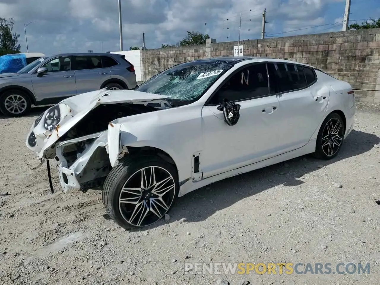 1 Photograph of a damaged car KNAE55LC2P6134667 KIA STINGER 2023
