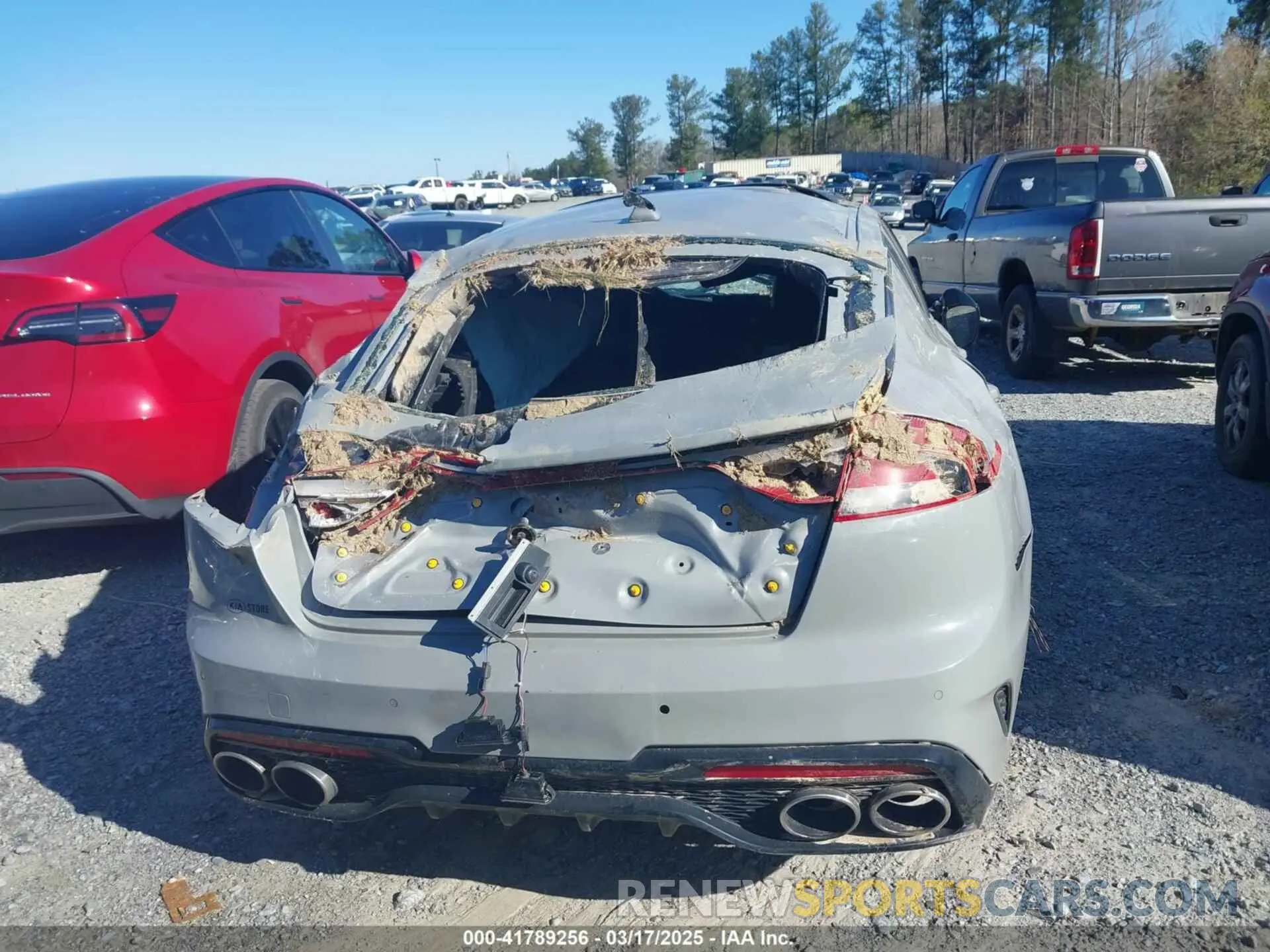 15 Photograph of a damaged car KNAE55LC4P6124285 KIA STINGER 2023