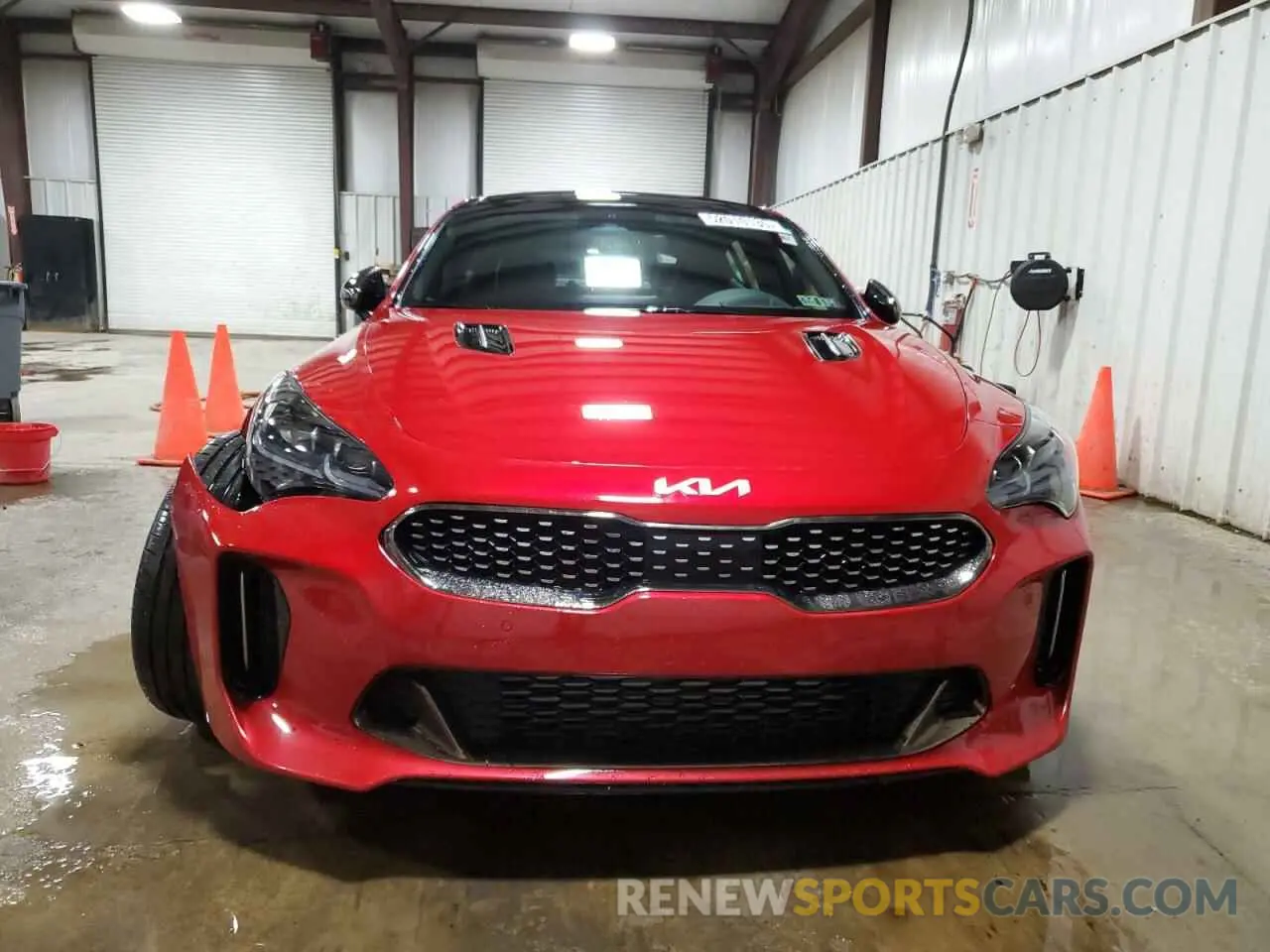 5 Photograph of a damaged car KNAE55LC4P6126232 KIA STINGER 2023