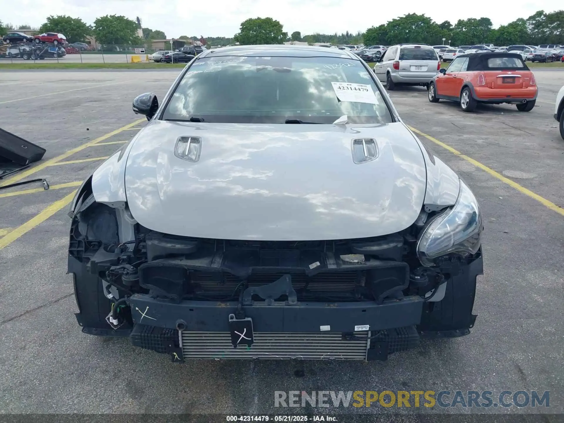 13 Photograph of a damaged car KNAE55LC9P6126081 KIA STINGER 2023