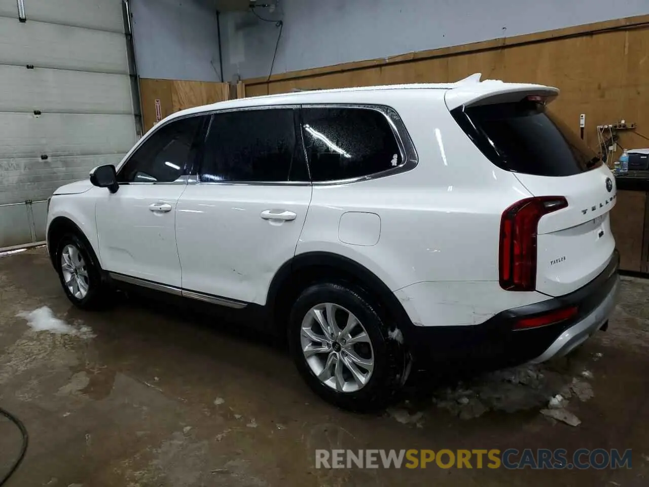 2 Photograph of a damaged car 5XYP24HC1LG029679 KIA TELLURIDE 2020
