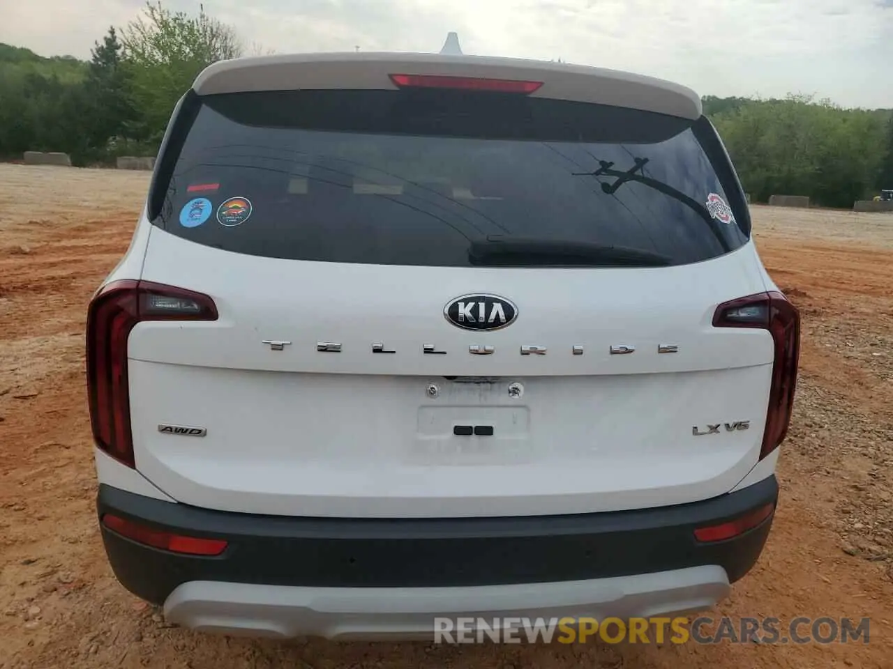 6 Photograph of a damaged car 5XYP2DHC0LG016857 KIA TELLURIDE 2020