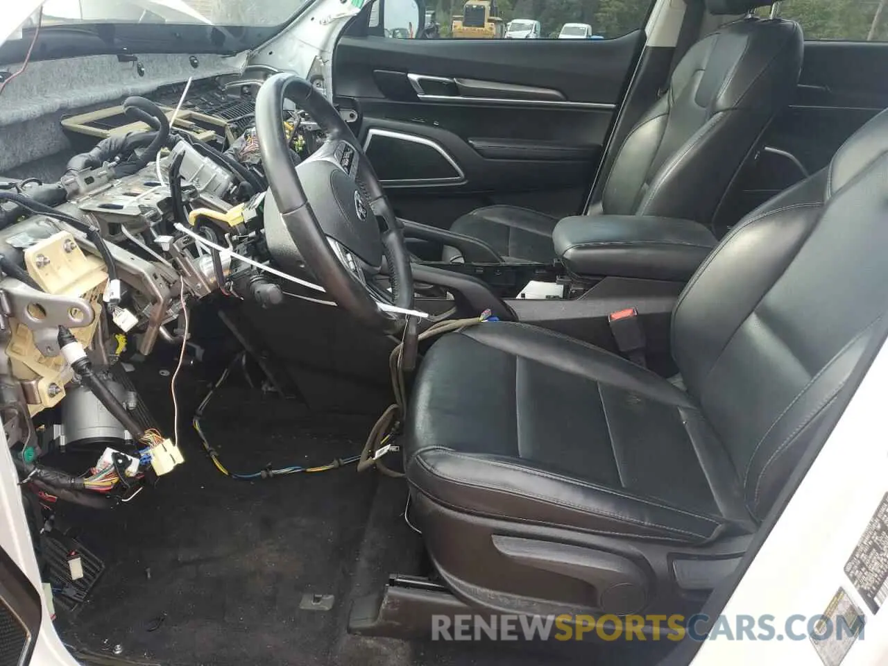7 Photograph of a damaged car 5XYP2DHC0LG016857 KIA TELLURIDE 2020
