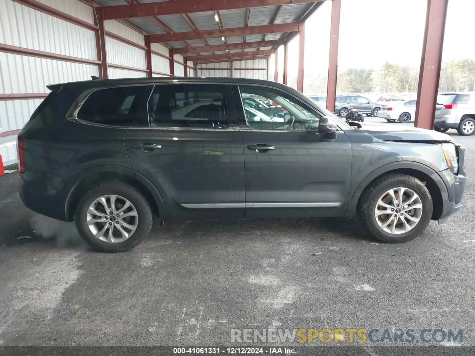 13 Photograph of a damaged car 5XYP2DHC4LG012987 KIA TELLURIDE 2020