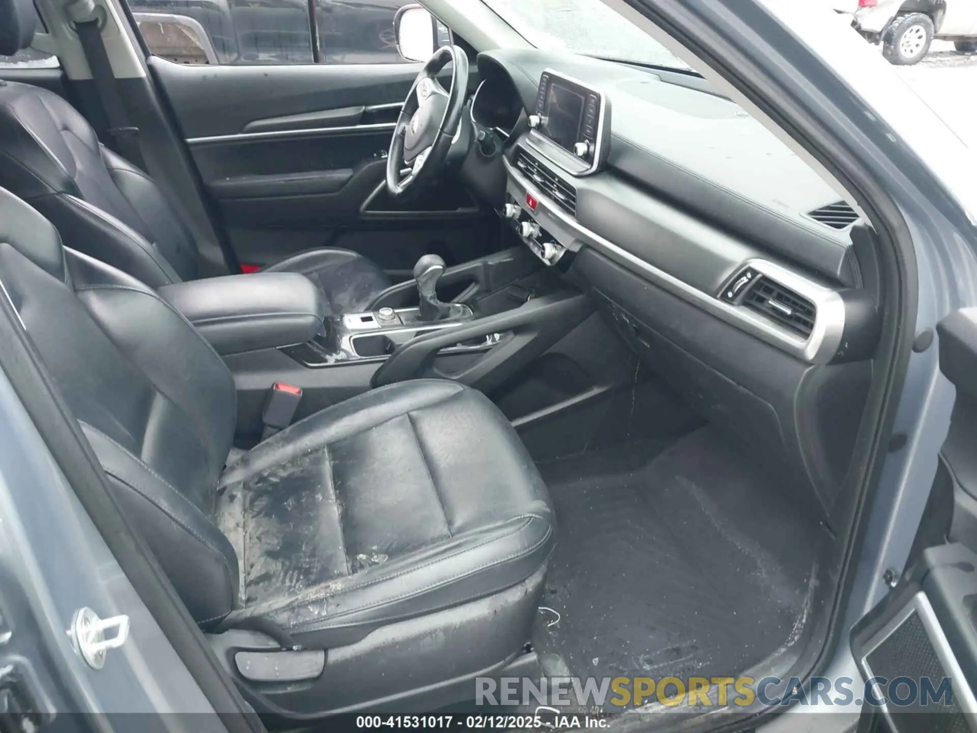 5 Photograph of a damaged car 5XYP2DHC9LG007462 KIA TELLURIDE 2020