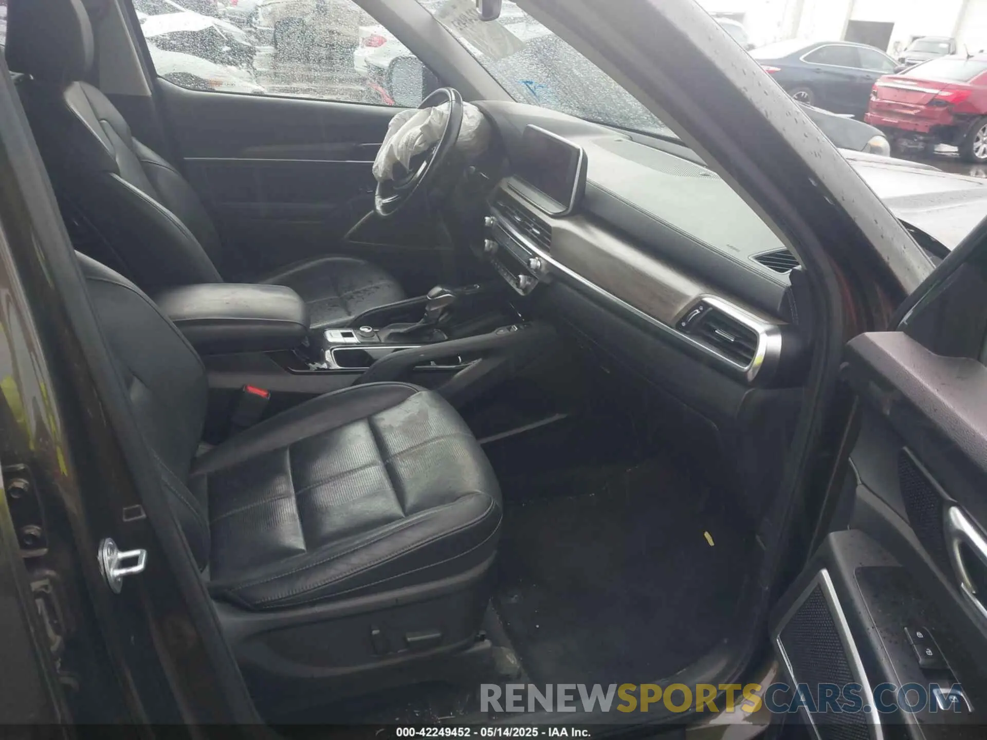 5 Photograph of a damaged car 5XYP3DHC3LG020303 KIA TELLURIDE 2020
