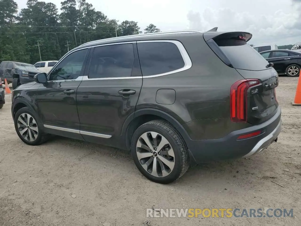 2 Photograph of a damaged car 5XYP3DHC6LG050766 KIA TELLURIDE 2020