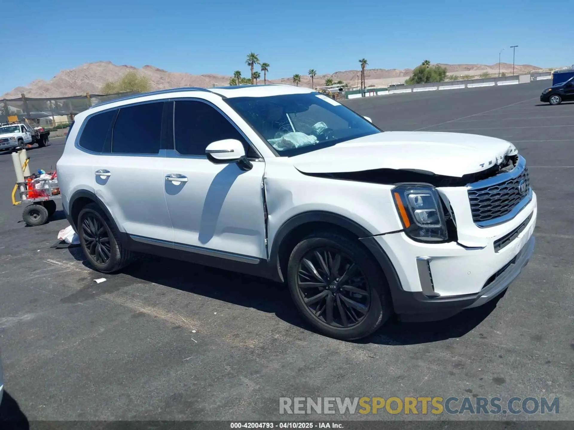 18 Photograph of a damaged car 5XYP54HC7LG055081 KIA TELLURIDE 2020