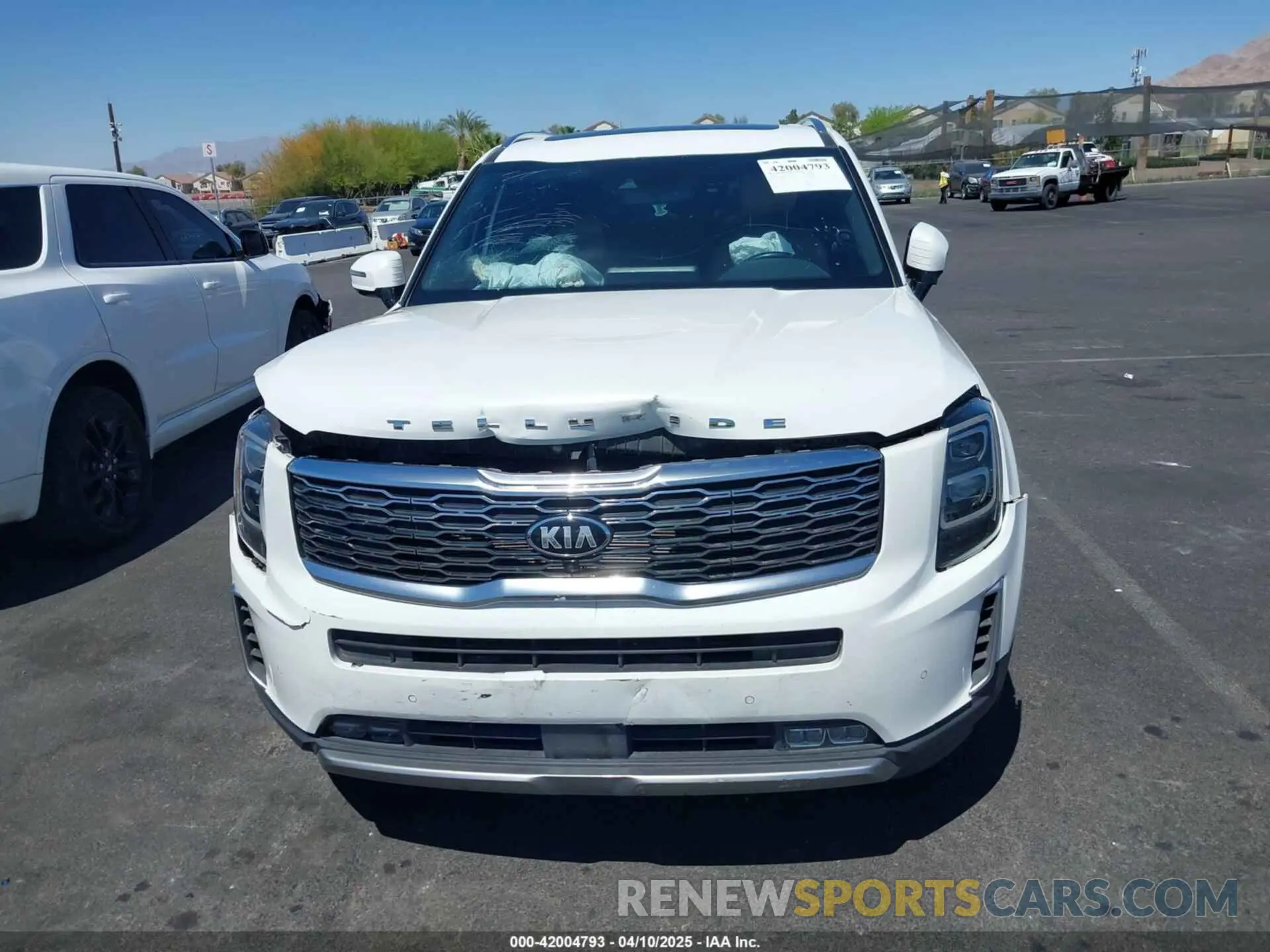 6 Photograph of a damaged car 5XYP54HC7LG055081 KIA TELLURIDE 2020