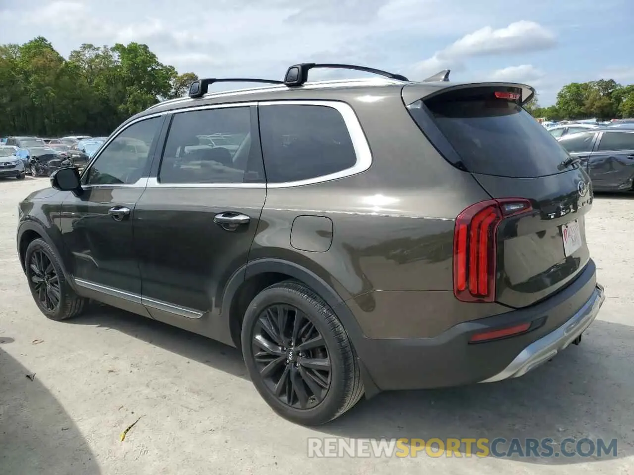2 Photograph of a damaged car 5XYP54HCXLG040915 KIA TELLURIDE 2020