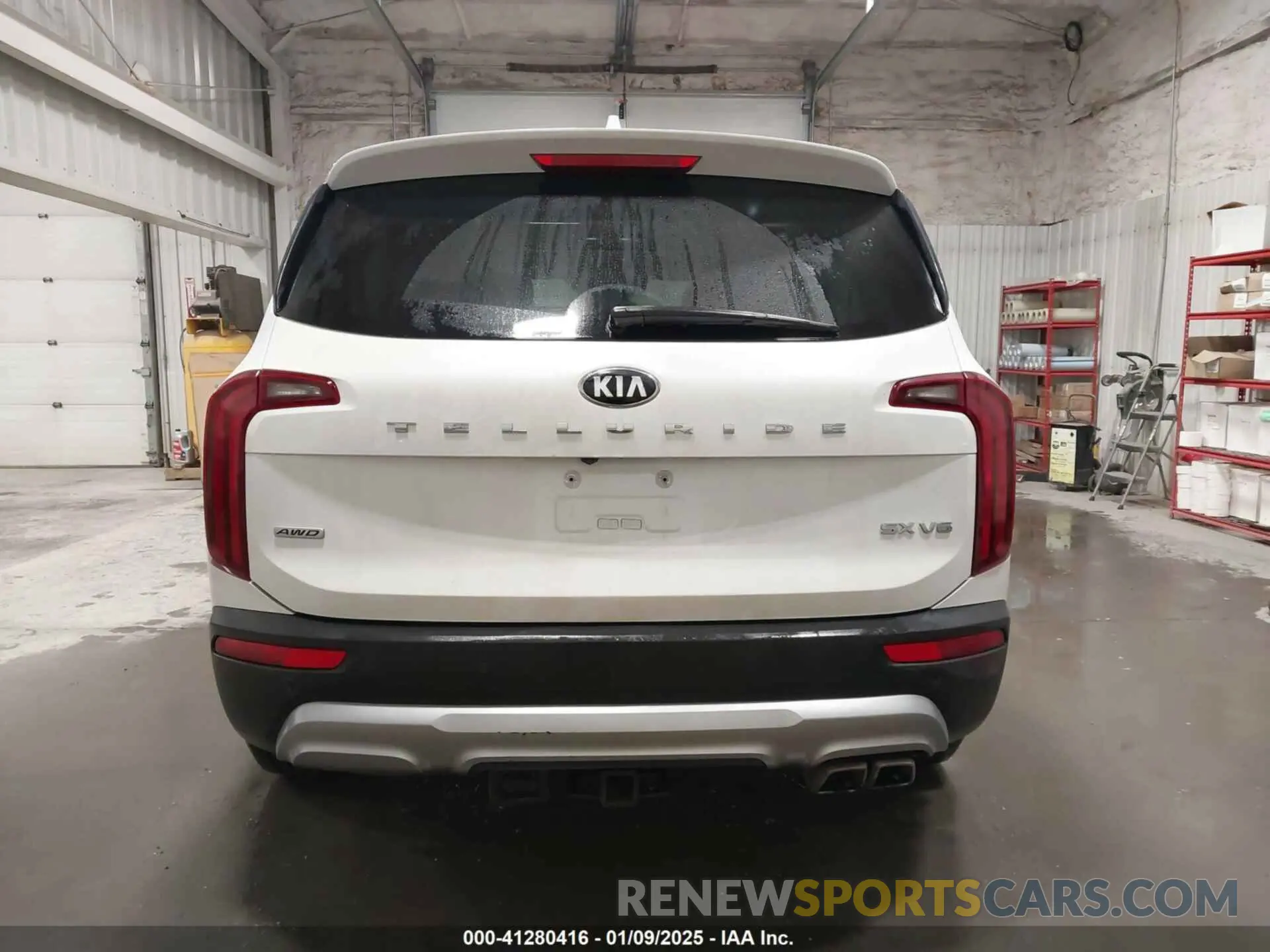 16 Photograph of a damaged car 5XYP5DHC0LG005042 KIA TELLURIDE 2020