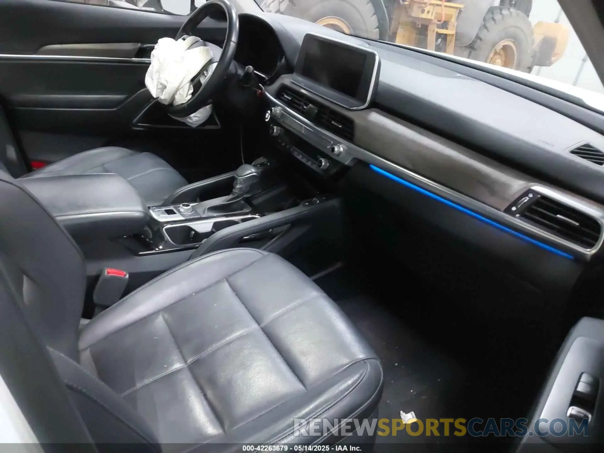 5 Photograph of a damaged car 5XYP5DHC0LG028692 KIA TELLURIDE 2020