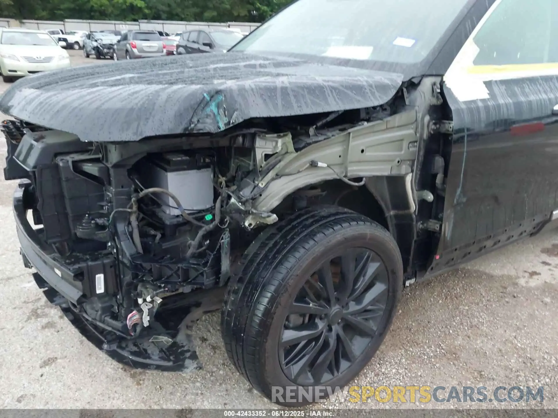 19 Photograph of a damaged car 5XYP5DHC4LG049304 KIA TELLURIDE 2020