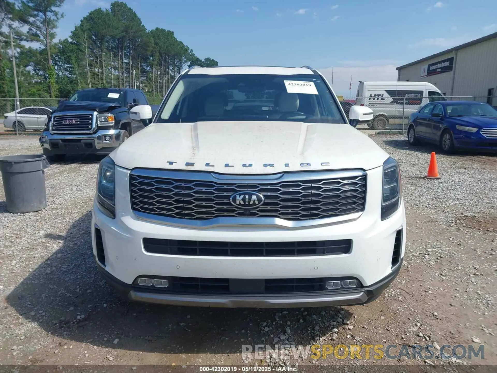 12 Photograph of a damaged car 5XYP5DHC4LG067625 KIA TELLURIDE 2020