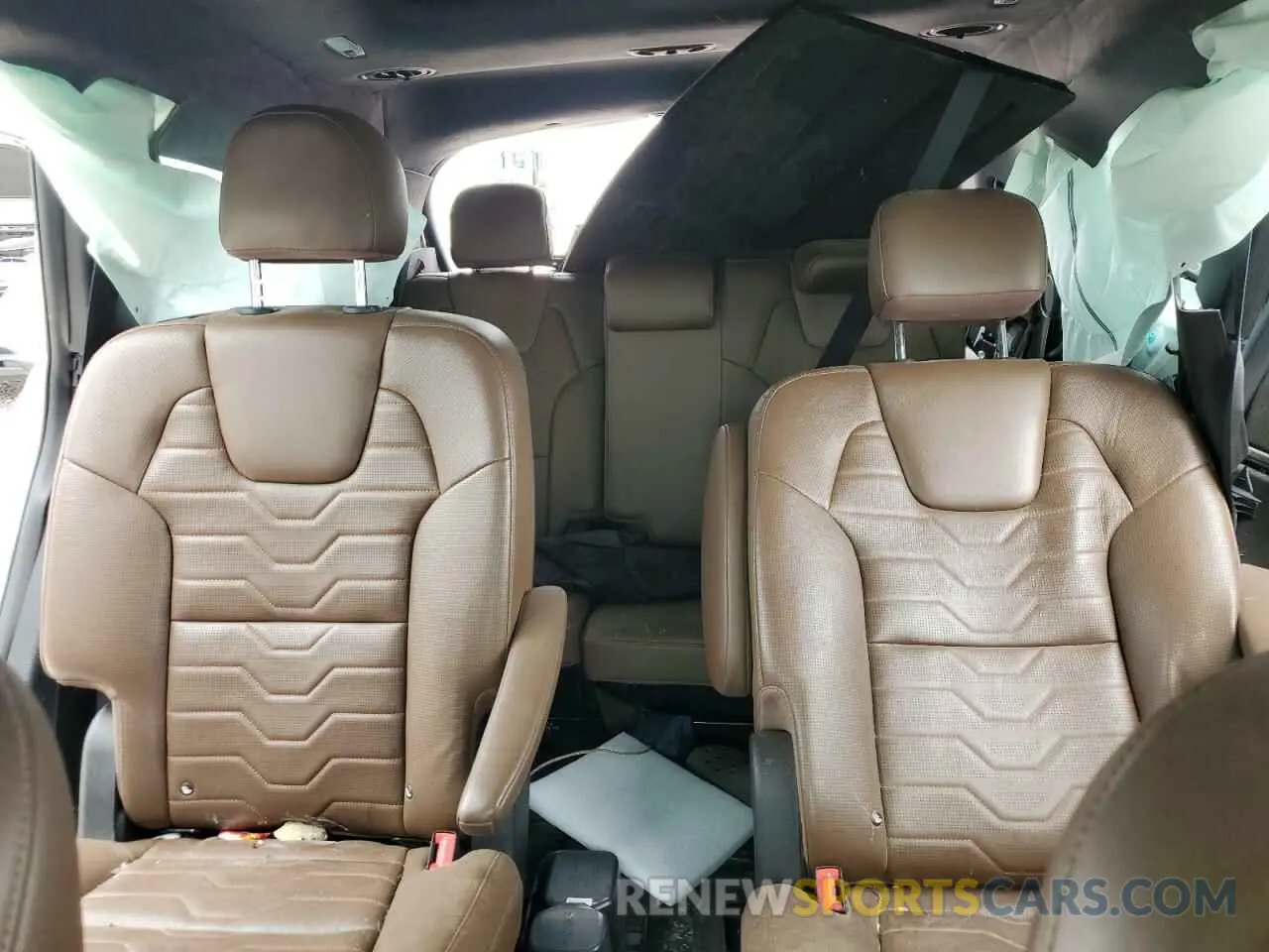 10 Photograph of a damaged car 5XYP5DHC5LG091531 KIA TELLURIDE 2020
