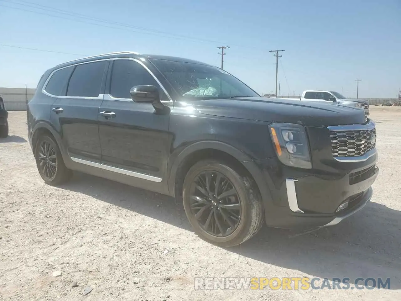 4 Photograph of a damaged car 5XYP5DHC5LG091982 KIA TELLURIDE 2020