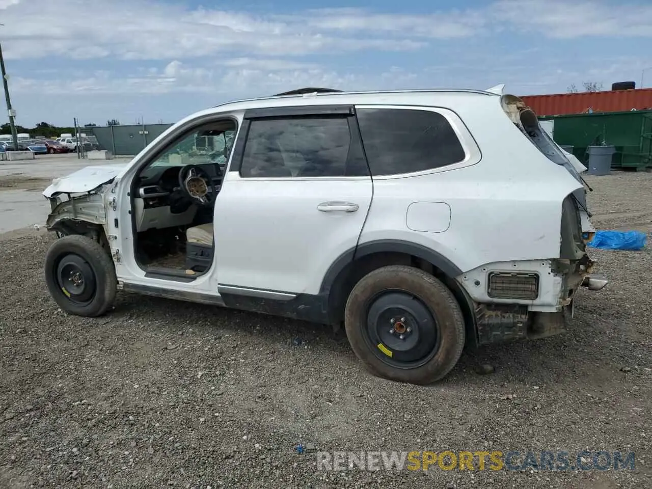 2 Photograph of a damaged car 5XYP64HC1LG009842 KIA TELLURIDE 2020