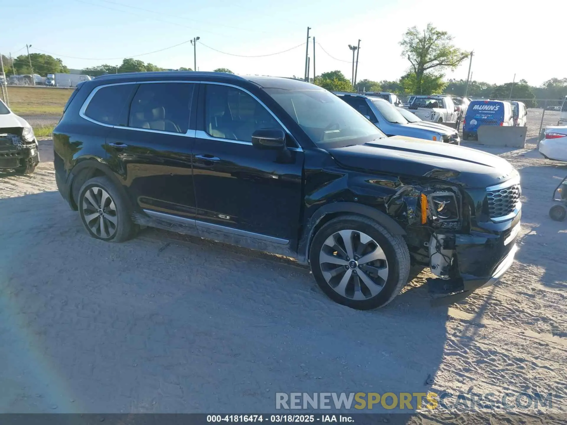 1 Photograph of a damaged car 5XYP64HC1LG030089 KIA TELLURIDE 2020