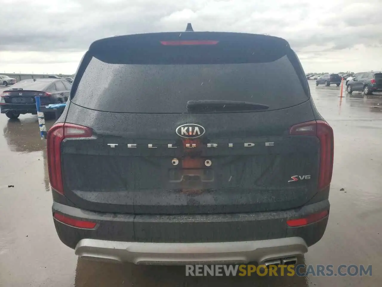 6 Photograph of a damaged car 5XYP64HC4LG029955 KIA TELLURIDE 2020