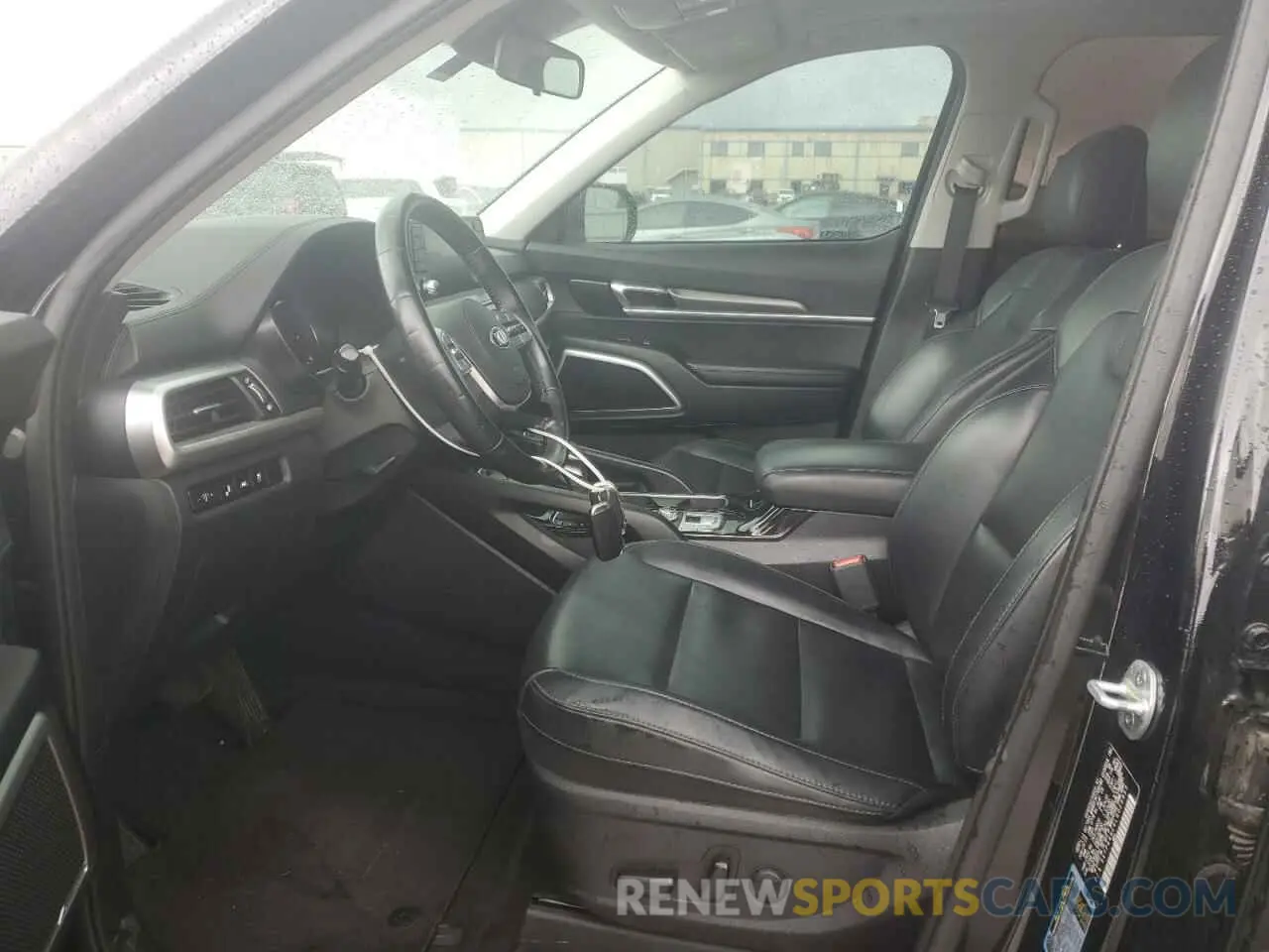 7 Photograph of a damaged car 5XYP64HC4LG029955 KIA TELLURIDE 2020