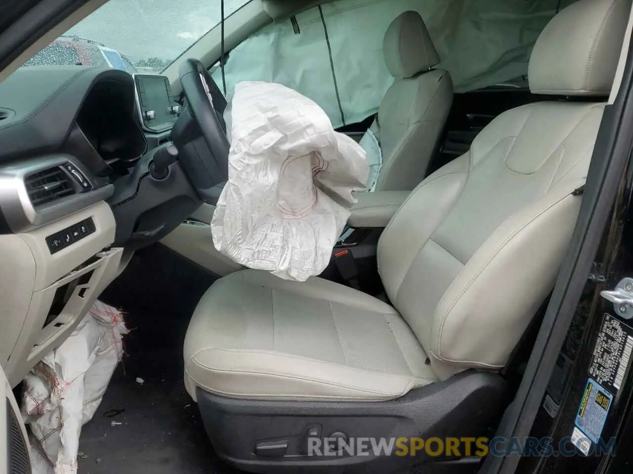 7 Photograph of a damaged car 5XYP64HC6LG019413 KIA TELLURIDE 2020