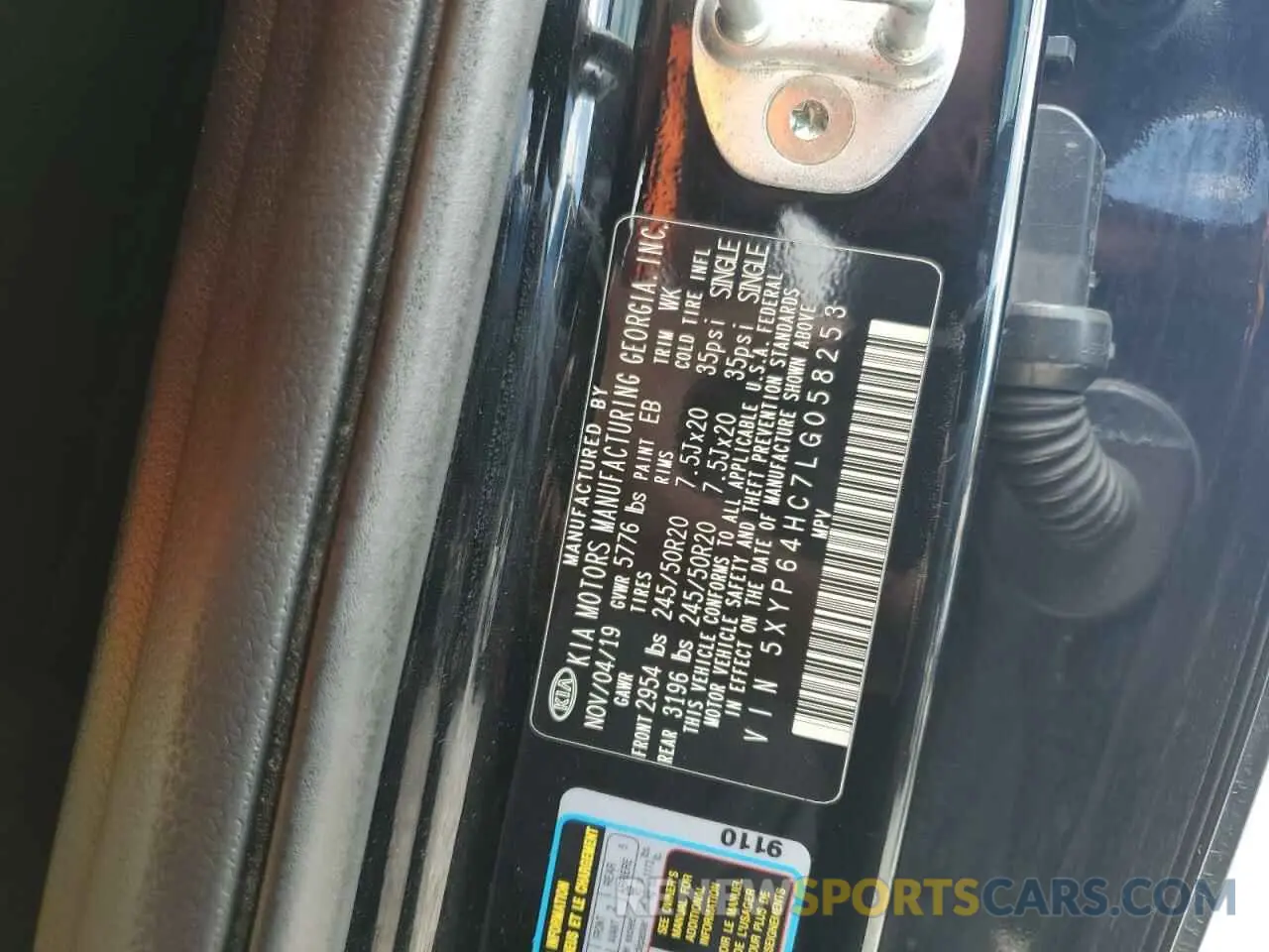 13 Photograph of a damaged car 5XYP64HC7LG058253 KIA TELLURIDE 2020