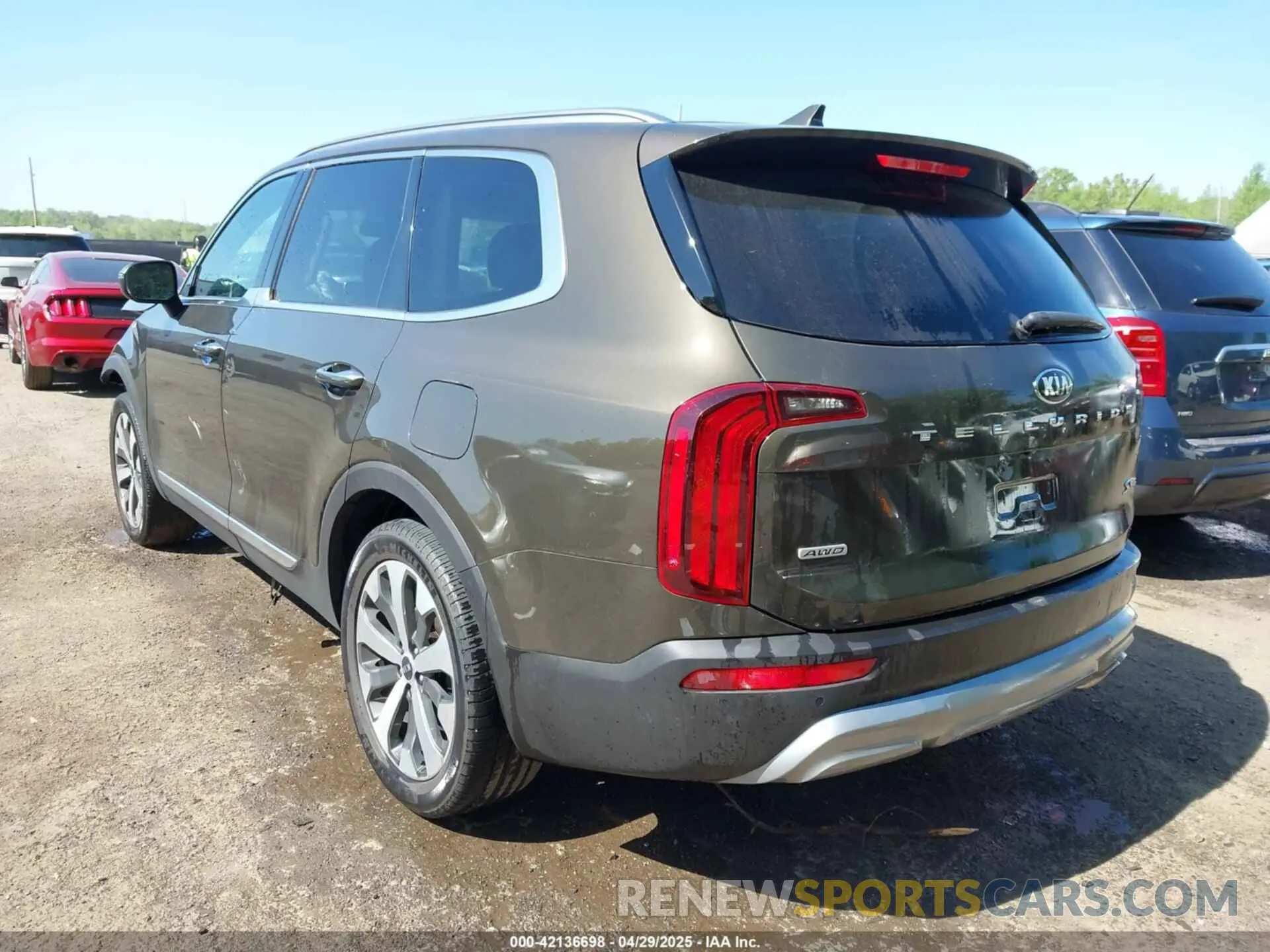 3 Фотография поврежденного автомобиля 5XYP6DHC7LG030744 KIA TELLURIDE 2020