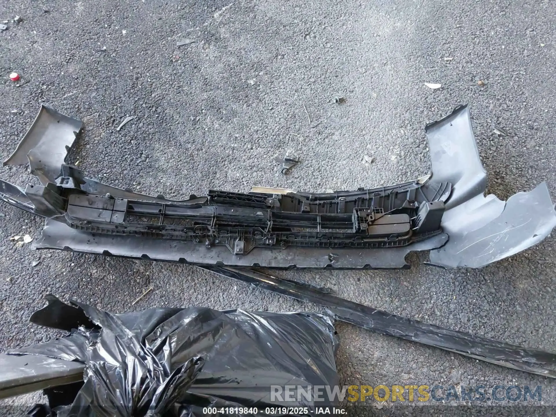 12 Photograph of a damaged car 5XYP6DHC7LG032171 KIA TELLURIDE 2020