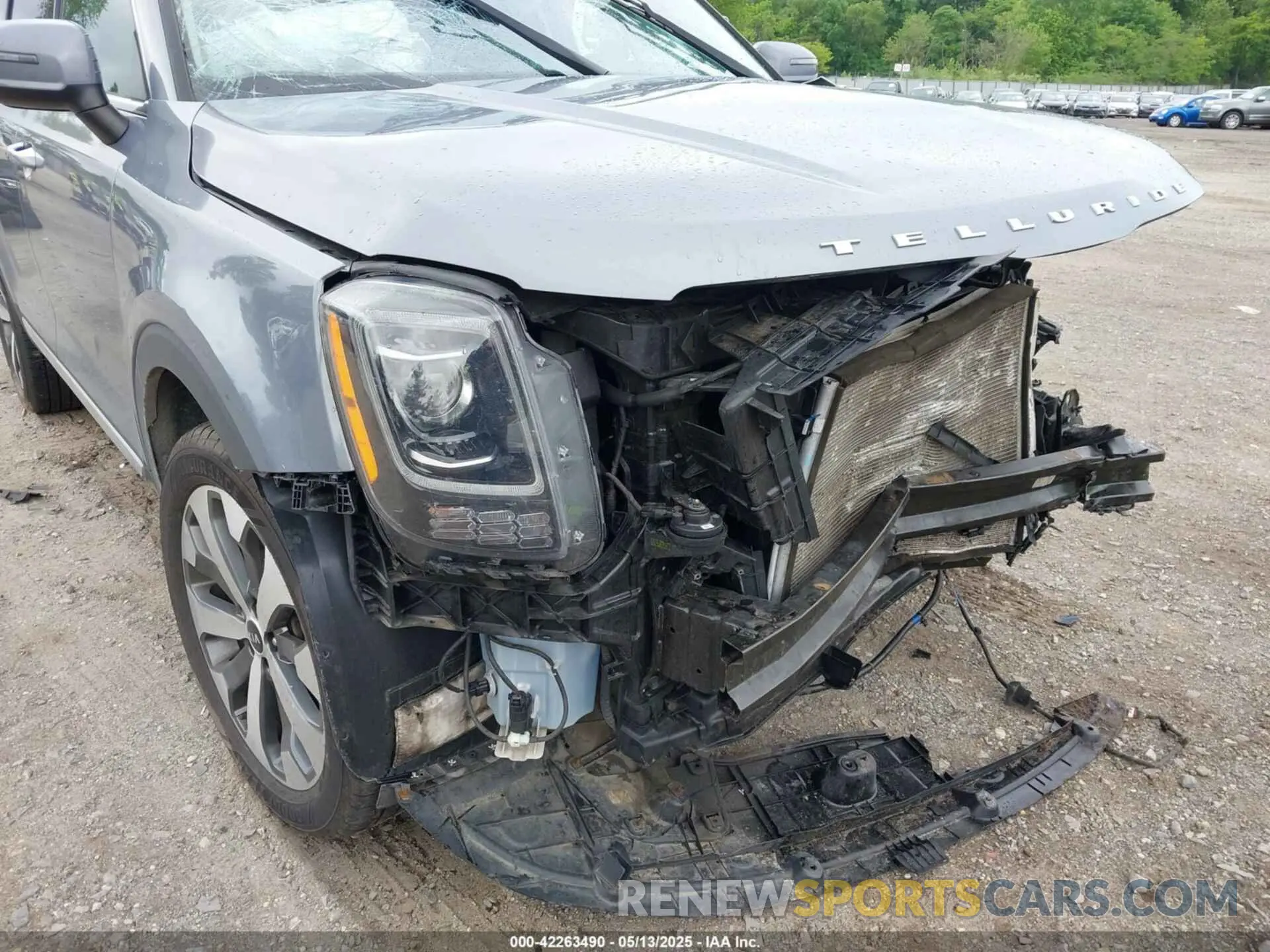 6 Photograph of a damaged car 5XYP6DHC9LG038912 KIA TELLURIDE 2020
