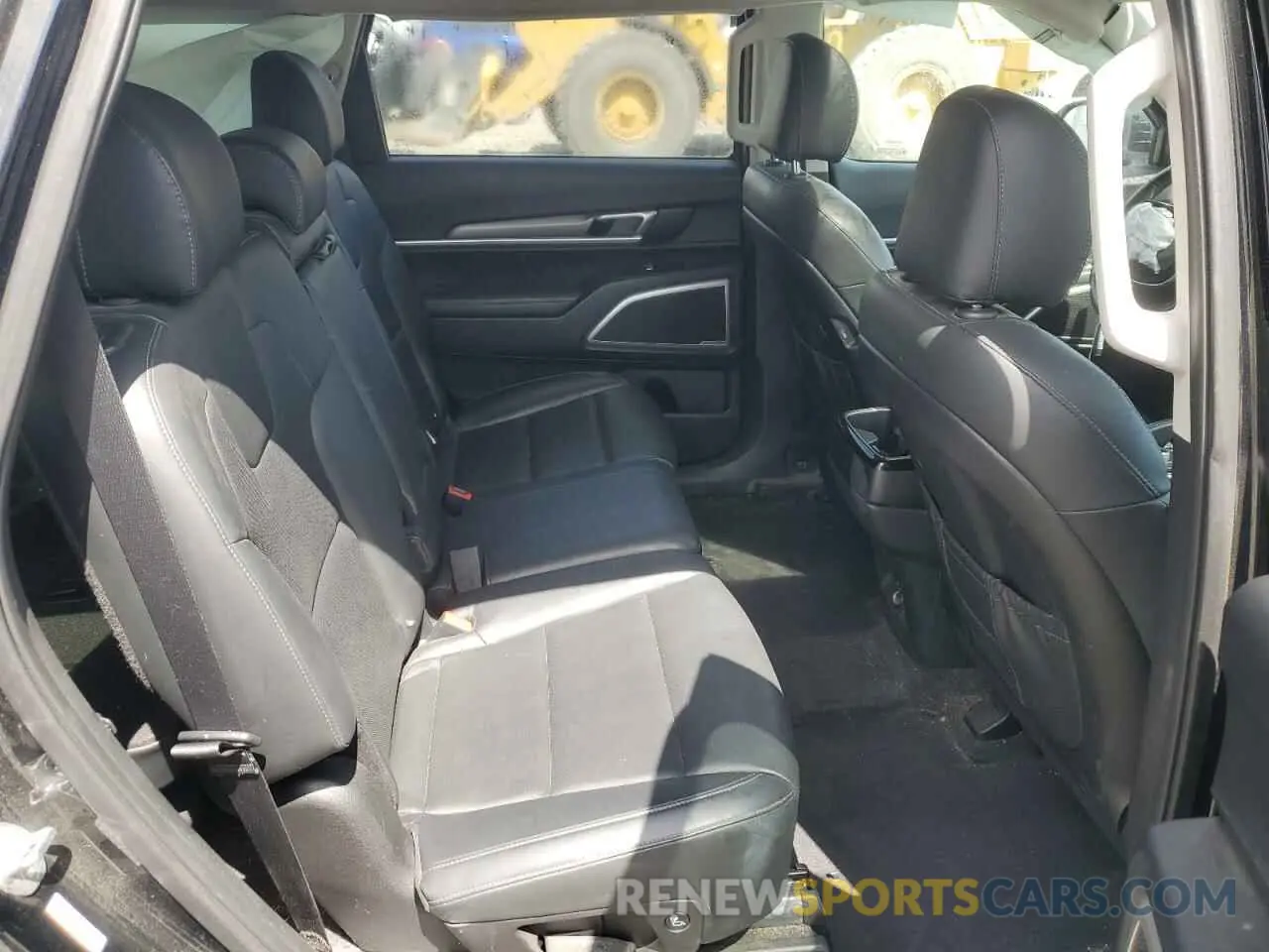 11 Photograph of a damaged car 5XYP2DHC1MG137401 KIA TELLURIDE 2021