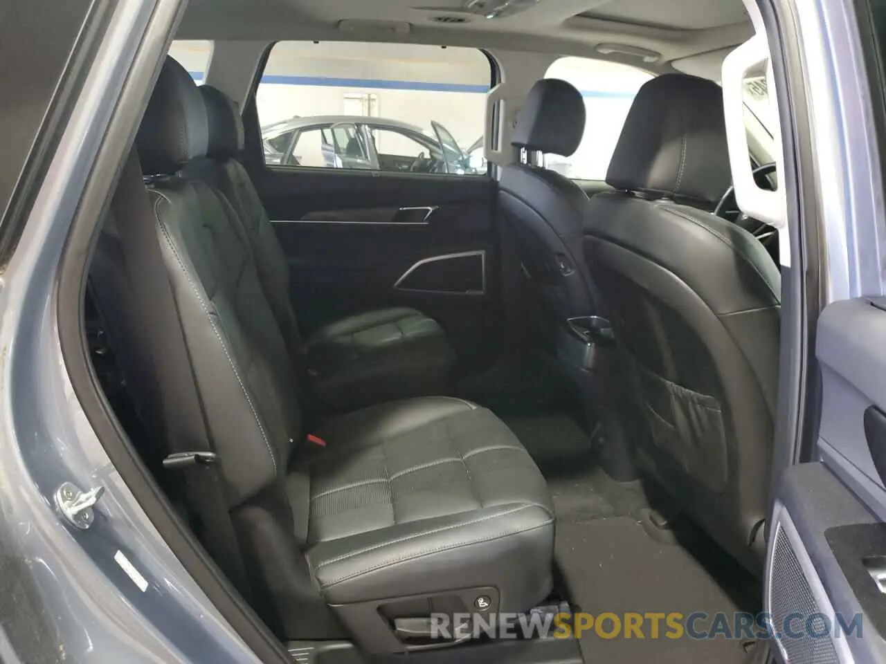 11 Photograph of a damaged car 5XYP34HC0MG183248 KIA TELLURIDE 2021